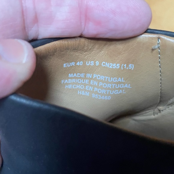 H&M Leather boot with Lucite heel Size 9 - Picture 9 of 10